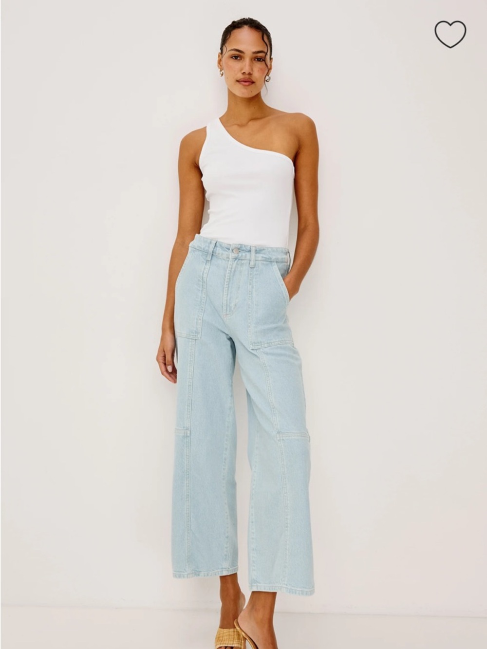 Rails Getty Crop Wide Leg
Oceanview Size 28 NWT